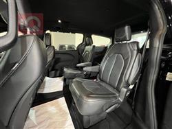 کرایسلەر گراند کەرەڤان